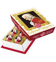 Подарочный набор конфет 355/68 Reber Mozart горький шоколад коробка 8 шт.